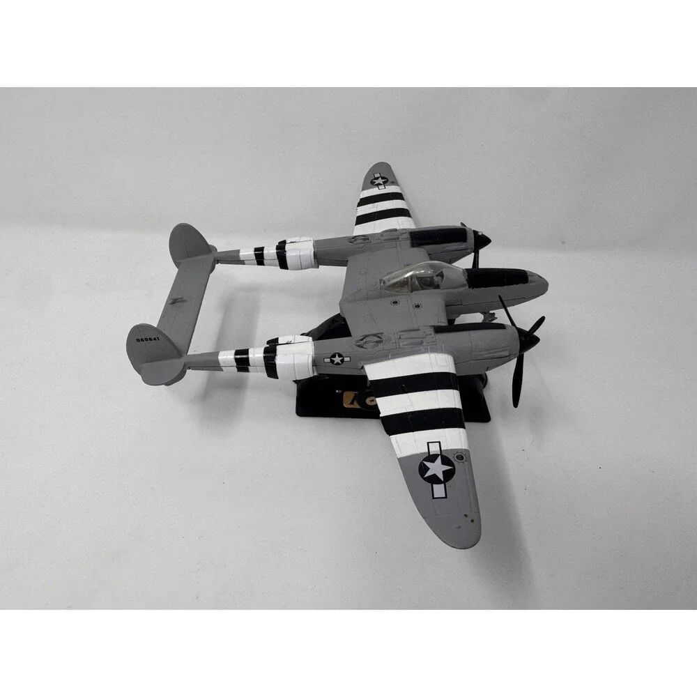 Lockheed P-38 Lightning Airplane w Stand 1:60 Scale Model